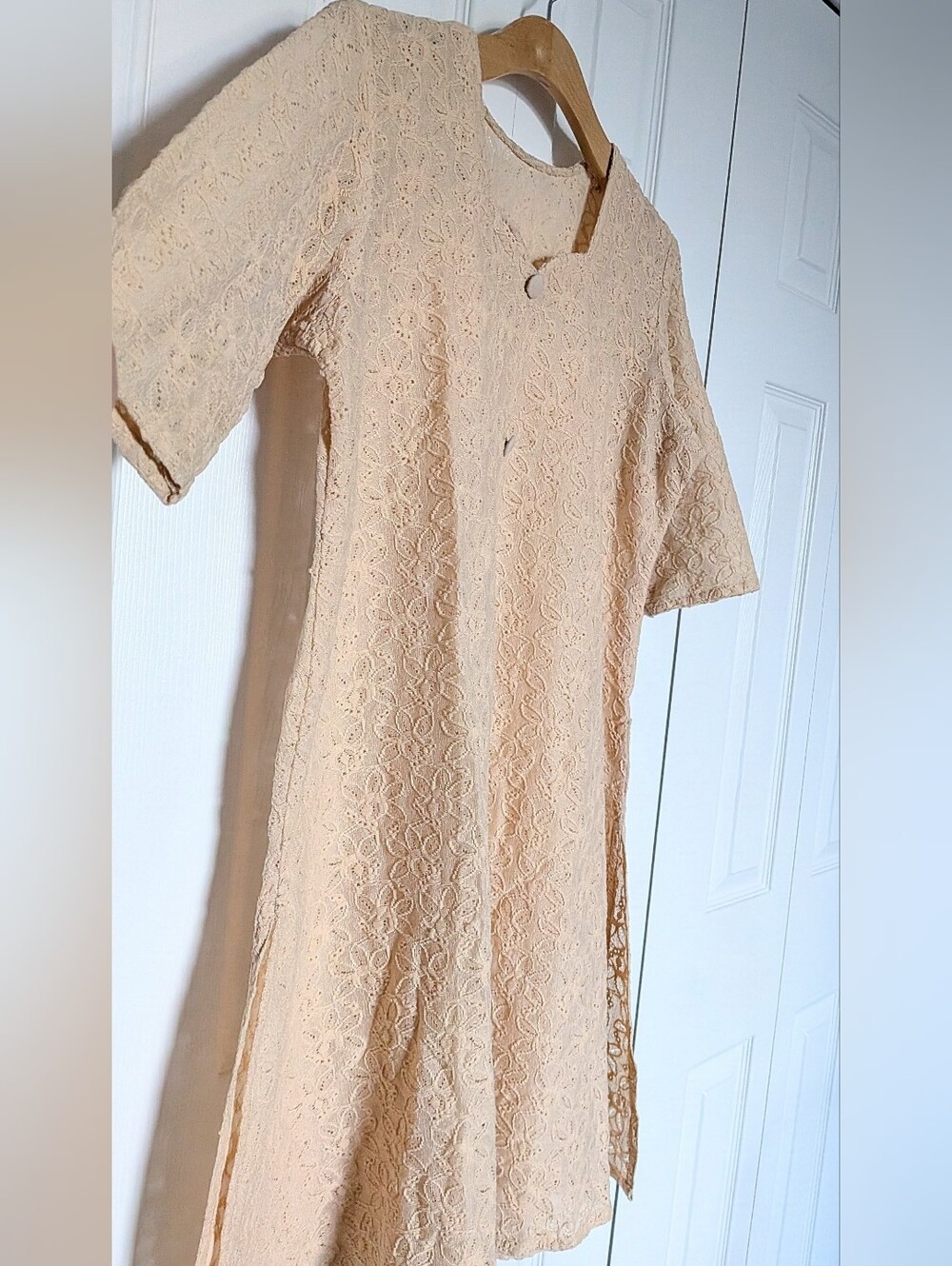 Elegant Vtg Beige Lace Tunic / Dress. Size L.